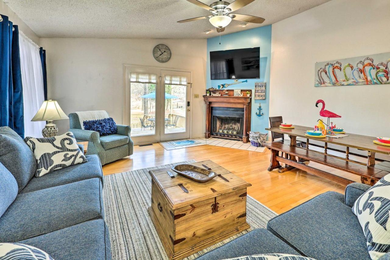 Lakefront Hot Springs Home With Furnished Deck! Extérieur photo