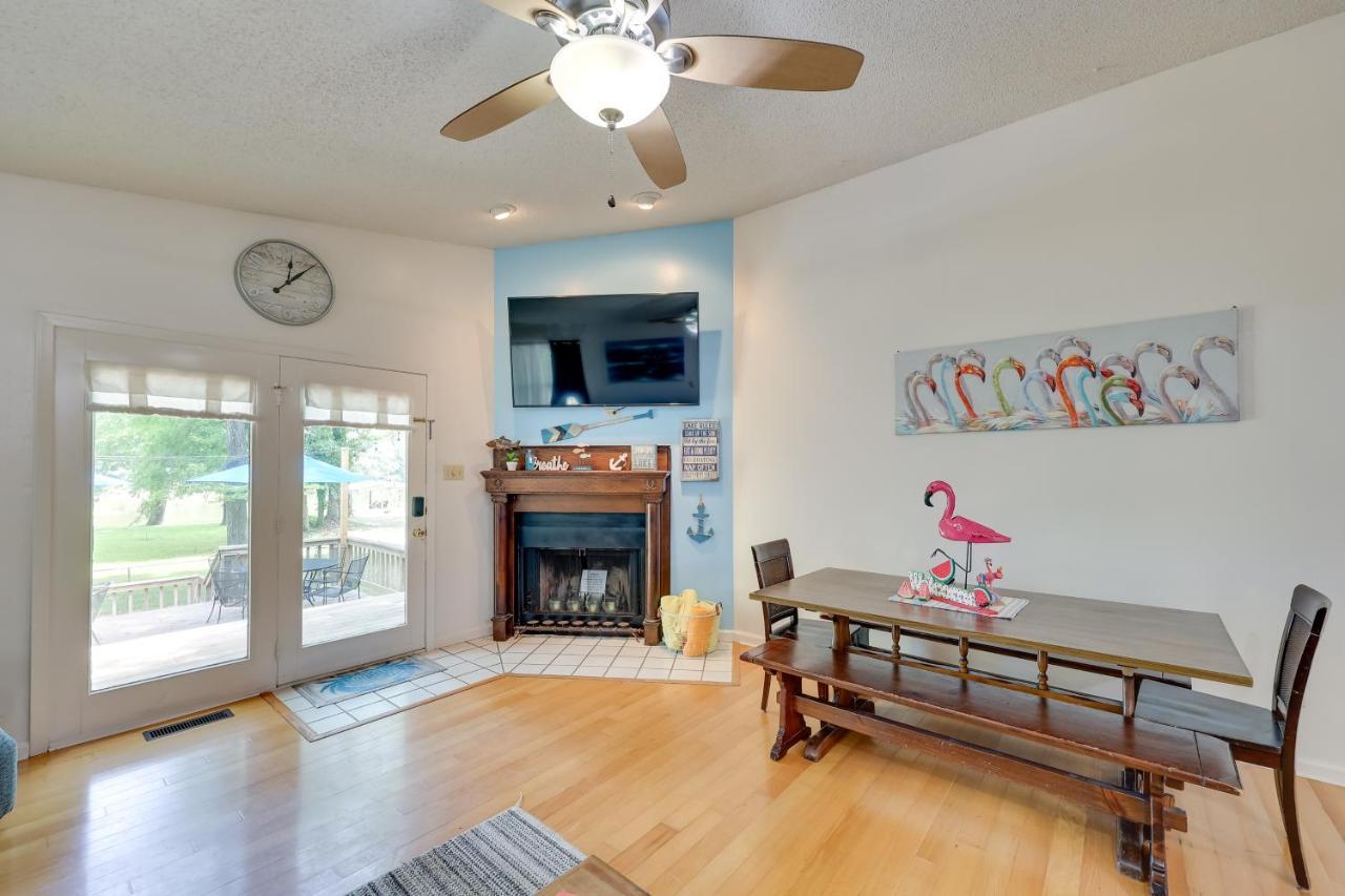 Lakefront Hot Springs Home With Furnished Deck! Extérieur photo