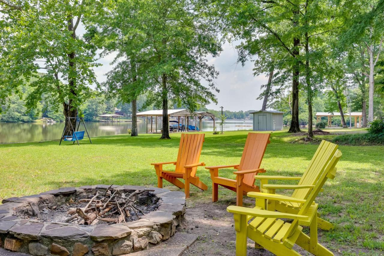 Lakefront Hot Springs Home With Furnished Deck! Extérieur photo